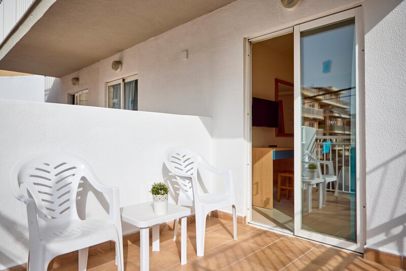 Ahoi! Urban Beach Hotel 5