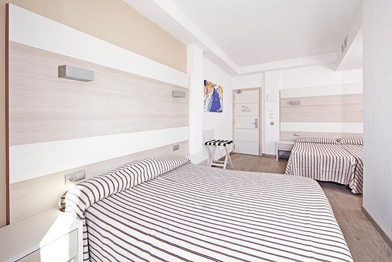 Ahoi! Urban Beach Hotel 29