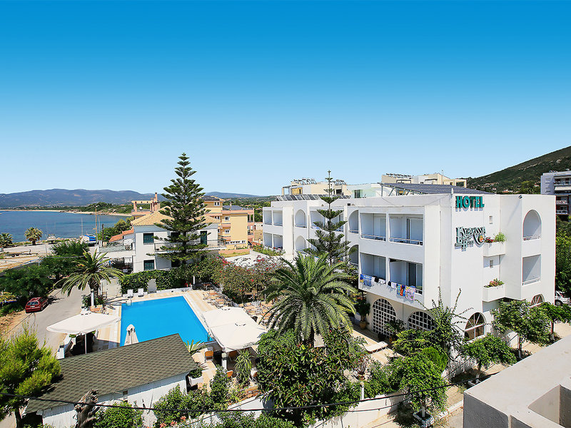 Kyparissia Beach Hotel 1