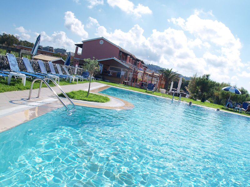 Canal D'Amour Village 16