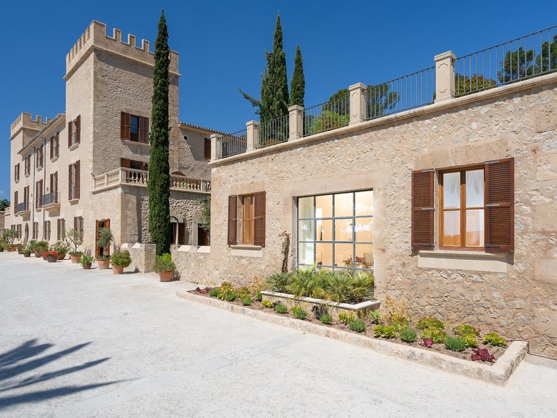 Castell Son Claret 2