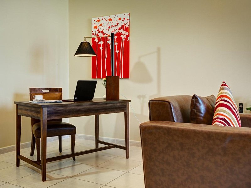 Abidos Hotel Apartment, Dubailand 40