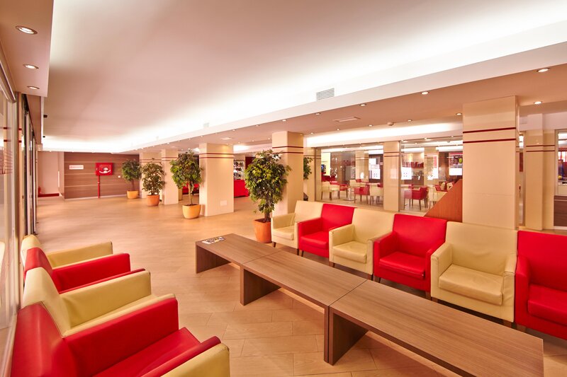 MLL Caribbean Bay 19