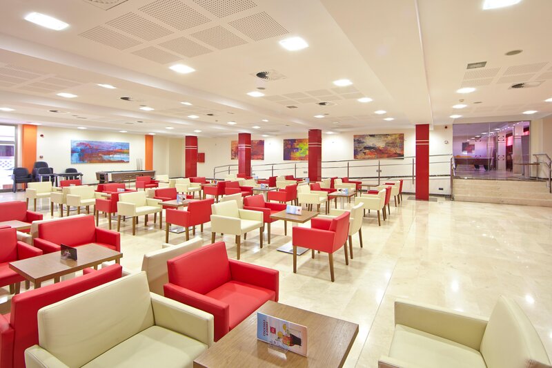 MLL Caribbean Bay 30