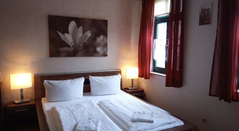 Gasthaus & Pension Zur Rose