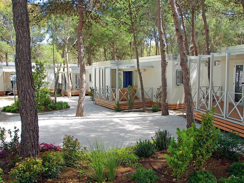 Sira Resort 1