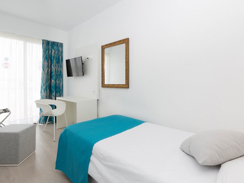 BLUESEA Arenal Tower 19