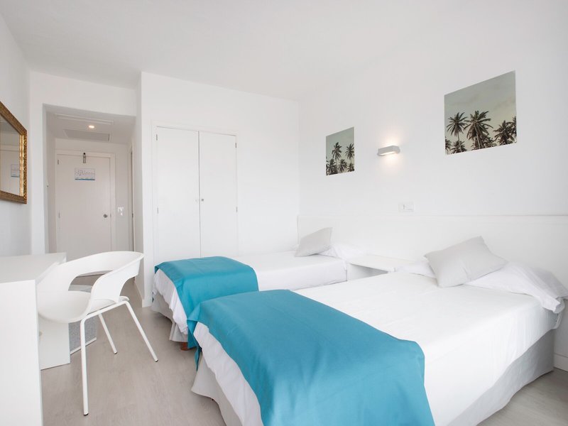 BLUESEA Arenal Tower 32