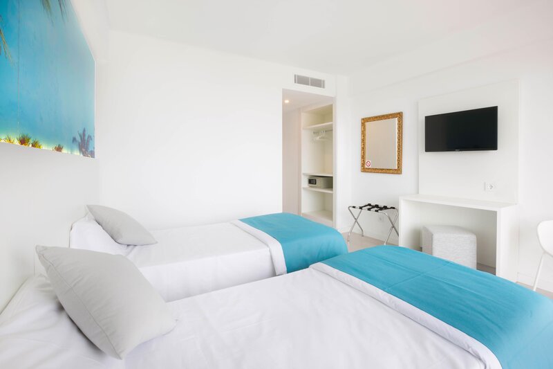 BLUESEA Arenal Tower 26