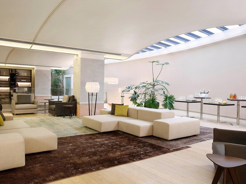 Sheraton Lake Como 22 - Lounge / Lobby