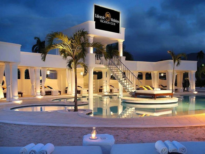 The Tropical at Lifestyle Holidays Vacation Resort 15