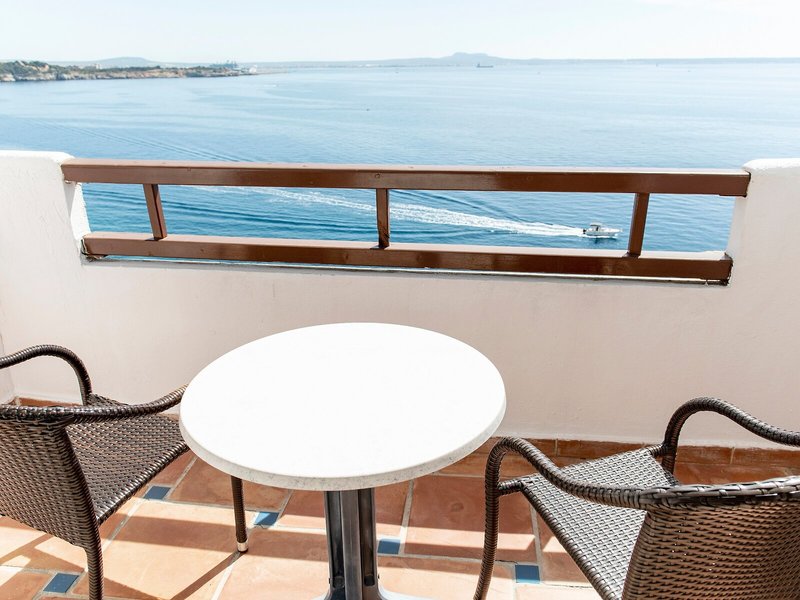 Roc Illetas Hotel & Appartement 8