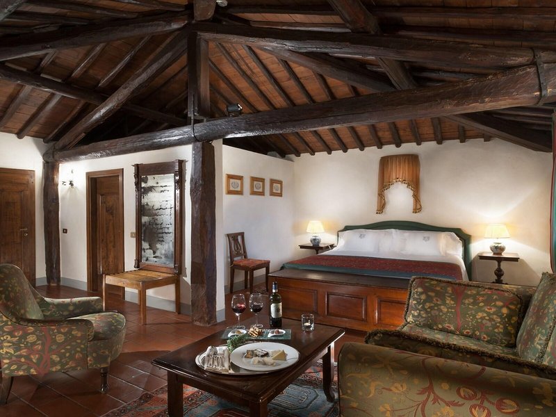 Castello Di Spaltenna 37