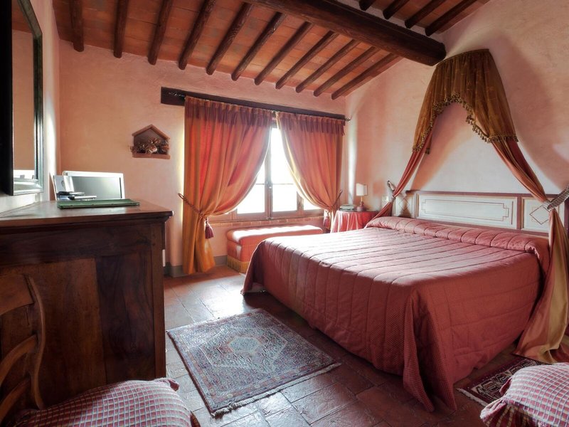 Castello Di Spaltenna 39