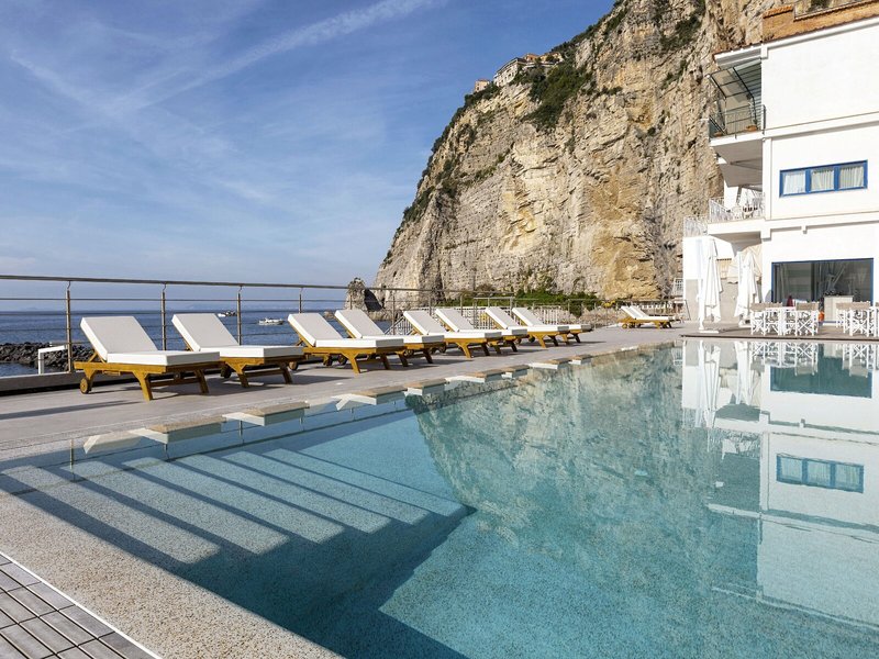 Marhotel Alimuri 7
