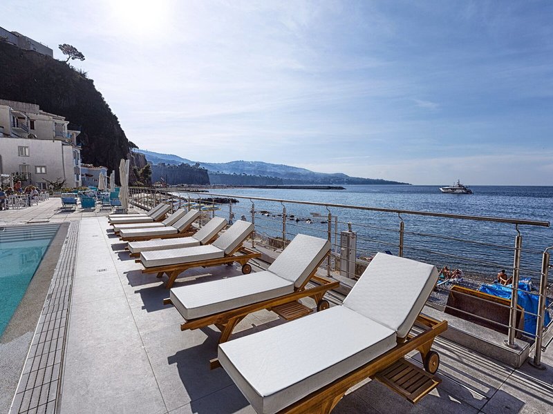 Marhotel Alimuri 8
