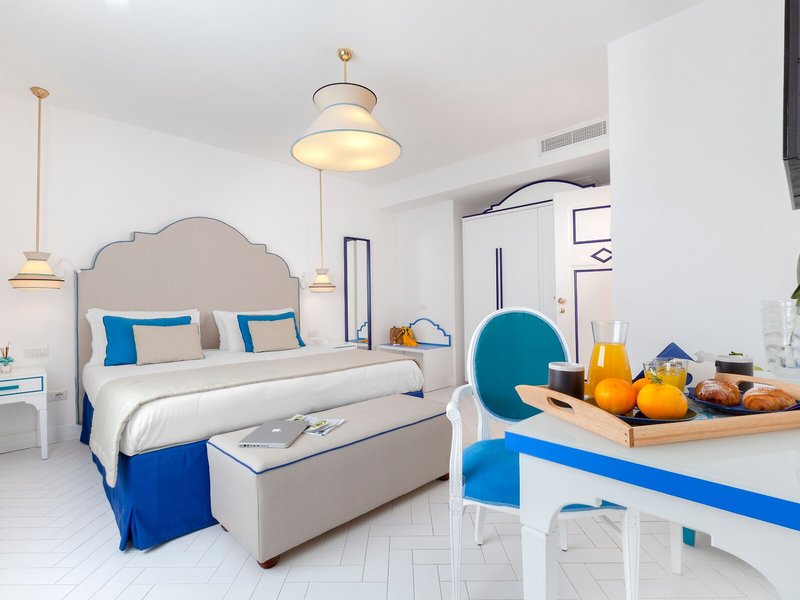 Marhotel Alimuri 22