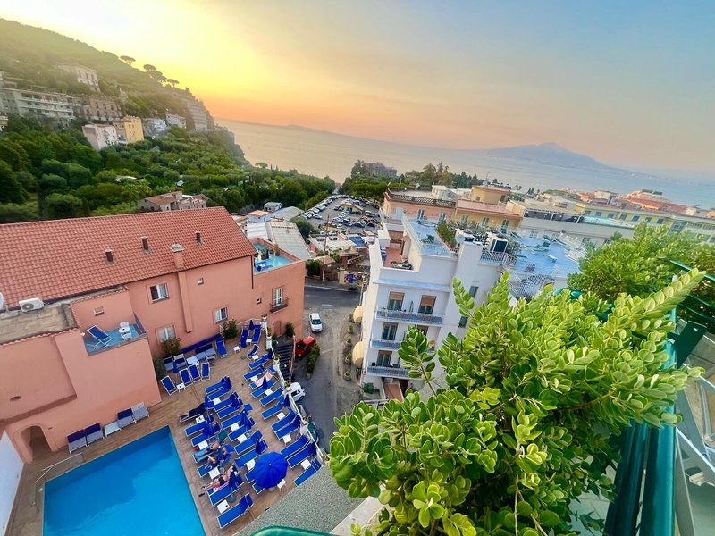 Hotel Villa Maria Sorrento 4