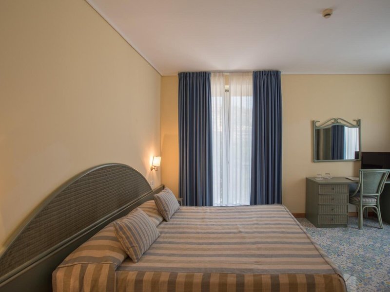 Hotel Villa Maria Sorrento 14