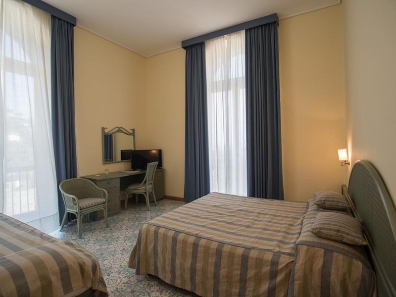 Hotel Villa Maria Sorrento 18