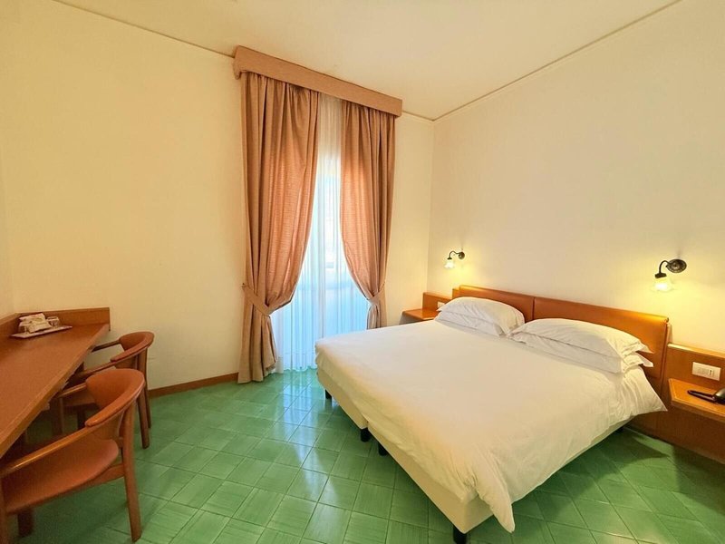 Hotel Villa Maria Sorrento 19