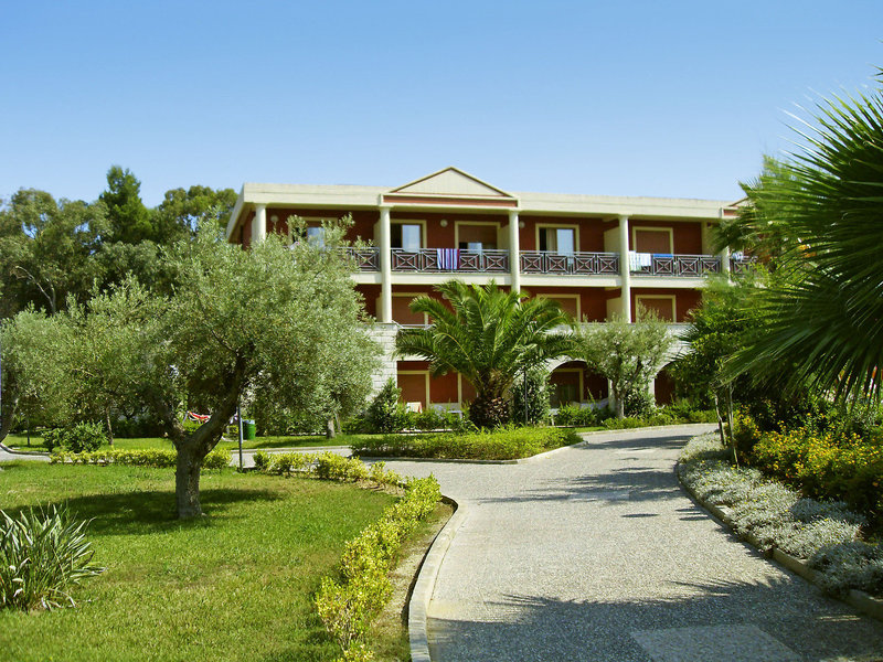 Akiris Hotel & Residence 4