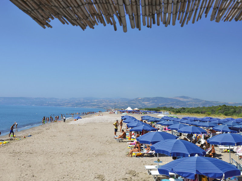 Akiris Hotel & Residence 13