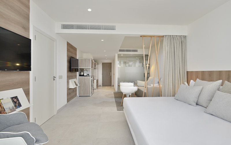 INNSiDE Calviá Beach 11