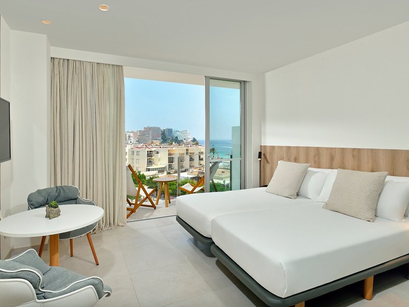 Calvia Beach The Plaza Managed by Melia 42