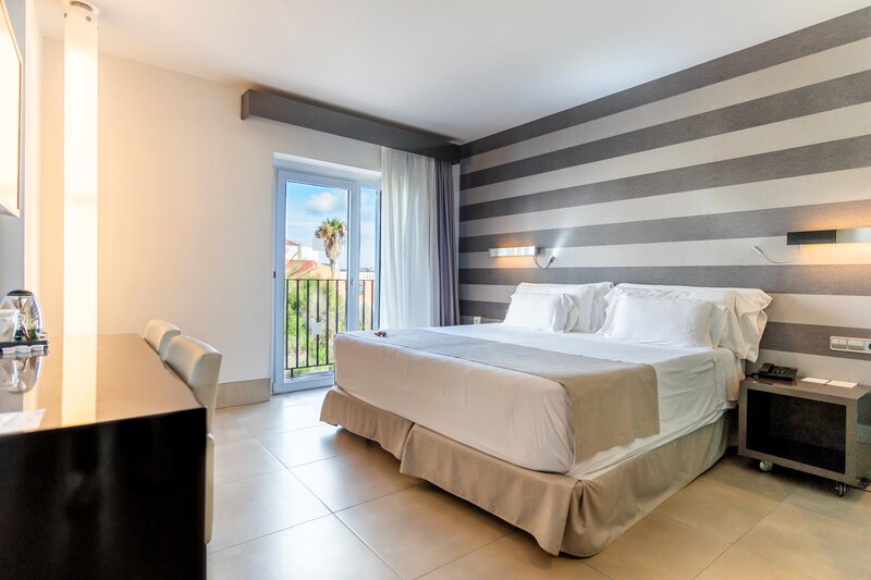 Barceló Hamilton Menorca 52