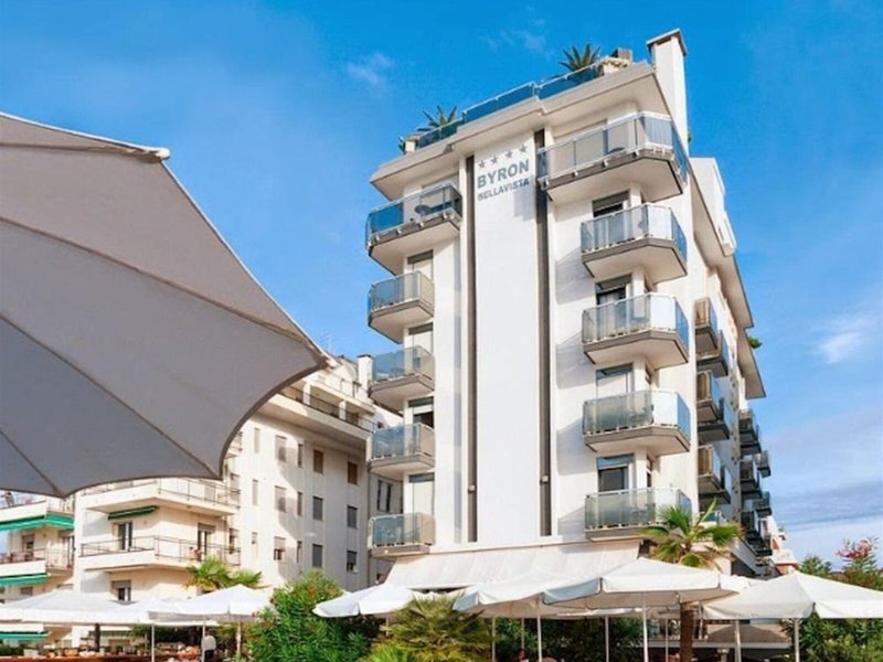 Byron Bellavista 3