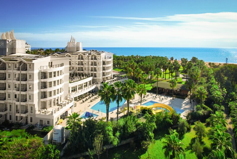 Royal Atlantis Beach 25