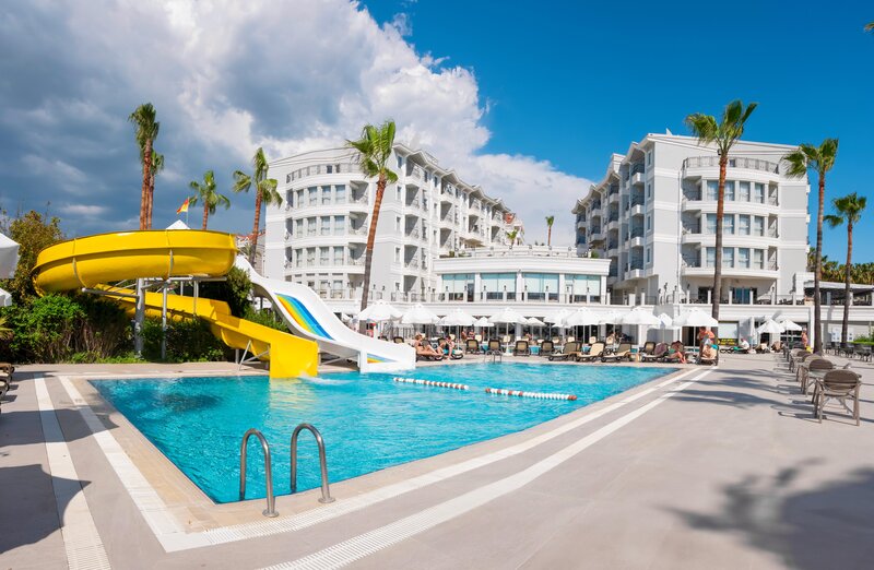 Royal Atlantis Beach 28