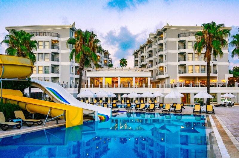 Royal Atlantis Beach 29