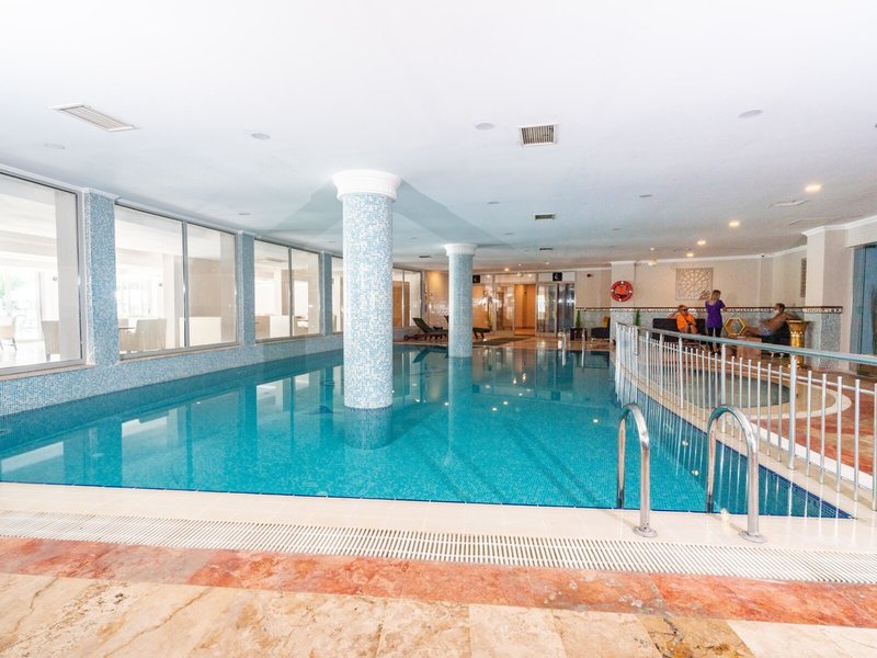 Royal Atlantis Beach 22
