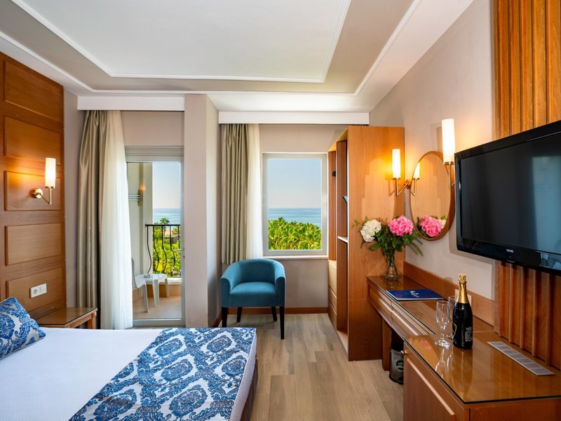 Royal Atlantis Beach 28