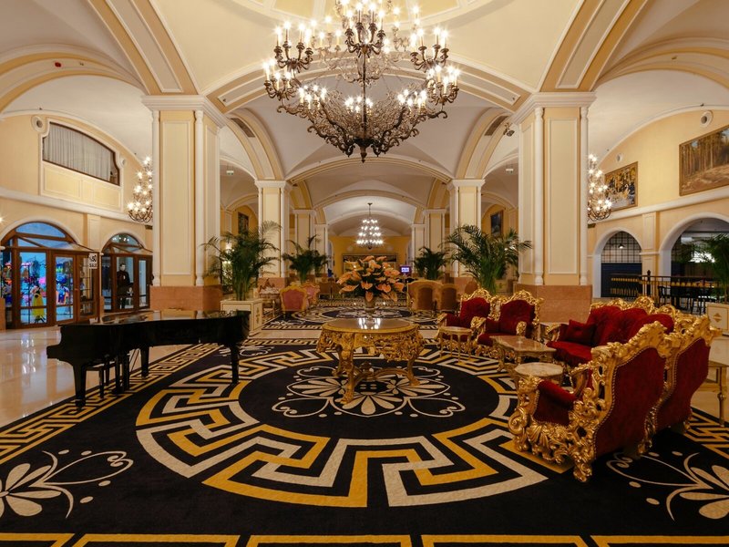 Kremlin Palace 44