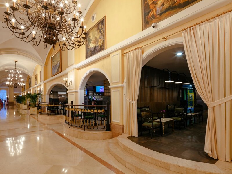 Kremlin Palace 46