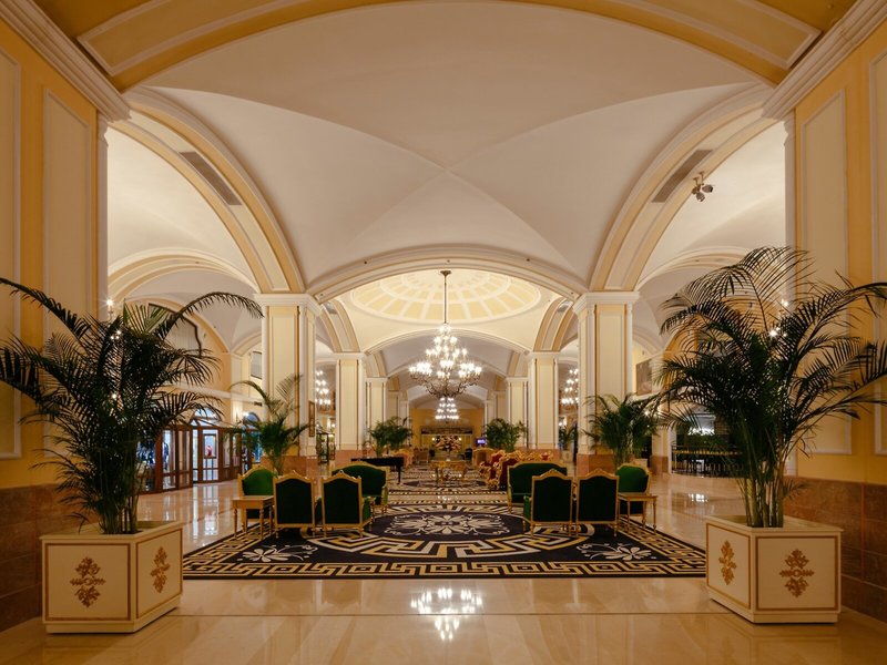 Kremlin Palace 50