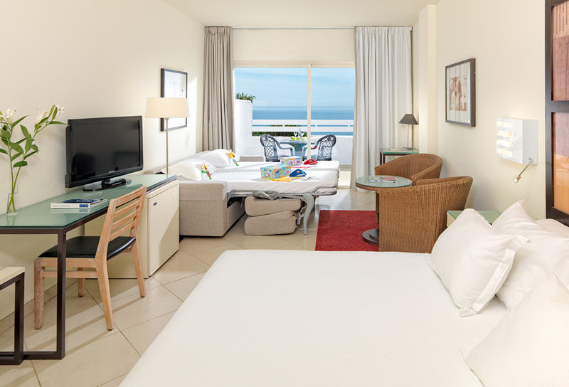 H10 Estepona Palace 8