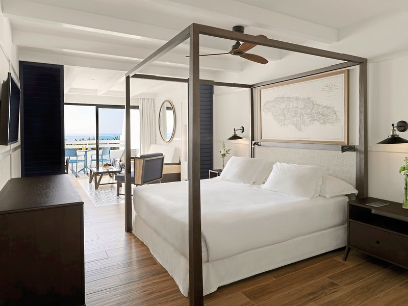 H10 Estepona Palace 12