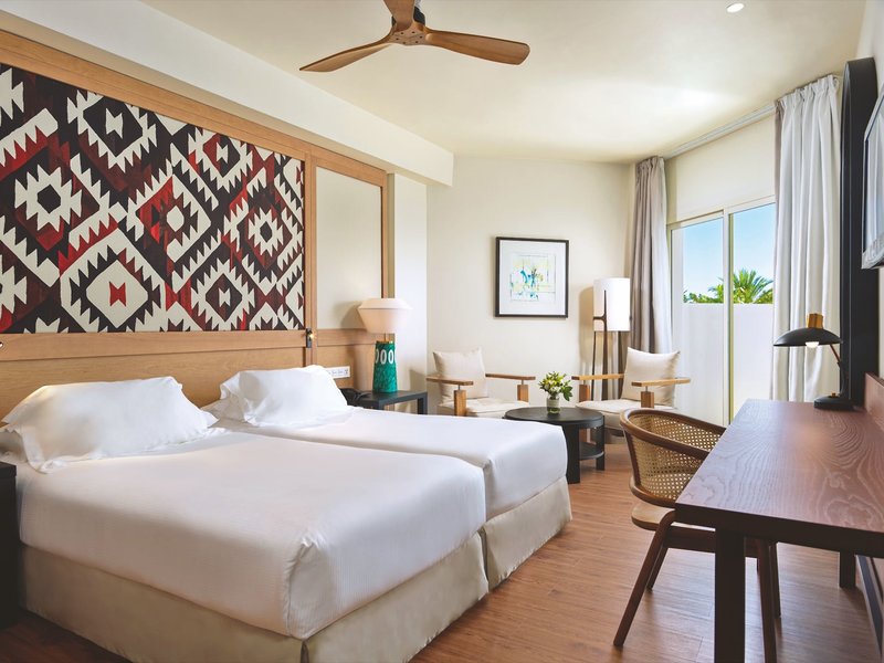 H10 Estepona Palace 2