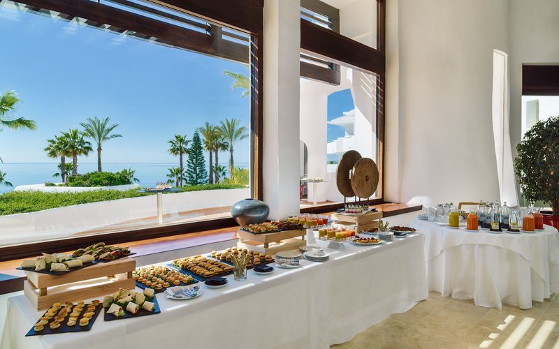 H10 Estepona Palace 23