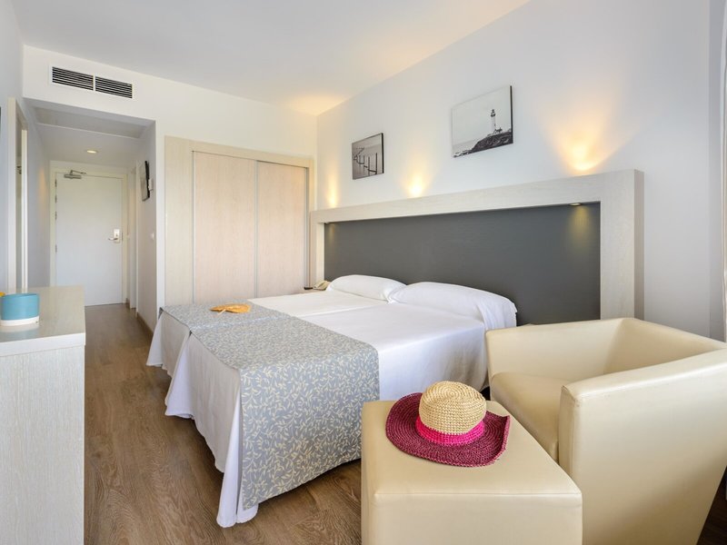 Vibra Beverly Playa 40