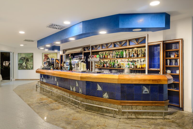 Vibra Beverly Playa 71