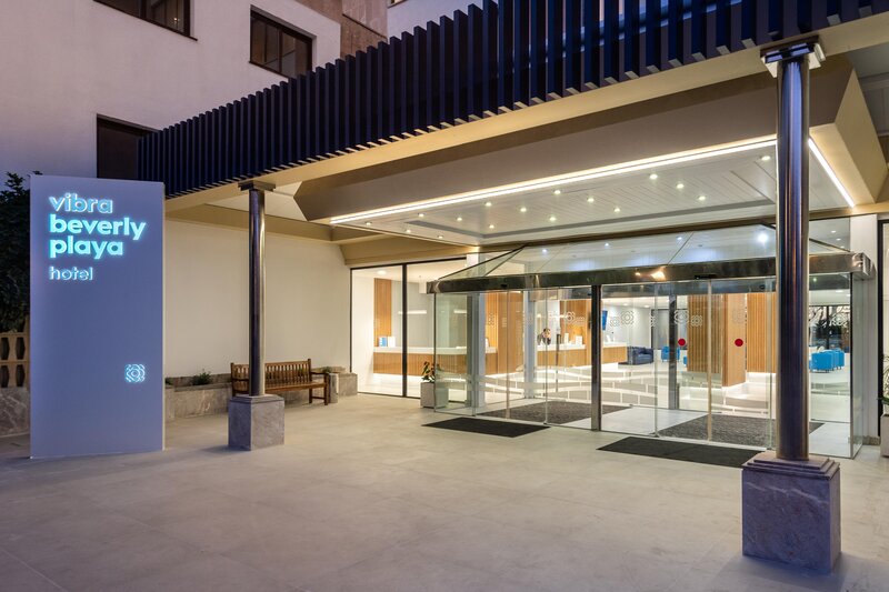Vibra Beverly Playa 50