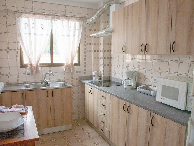 Bon Aire Apartments 33