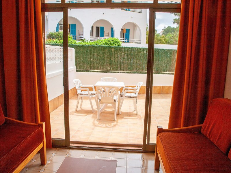 Bon Aire Apartments 38