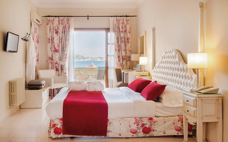 Hotel Cala Fornells 6