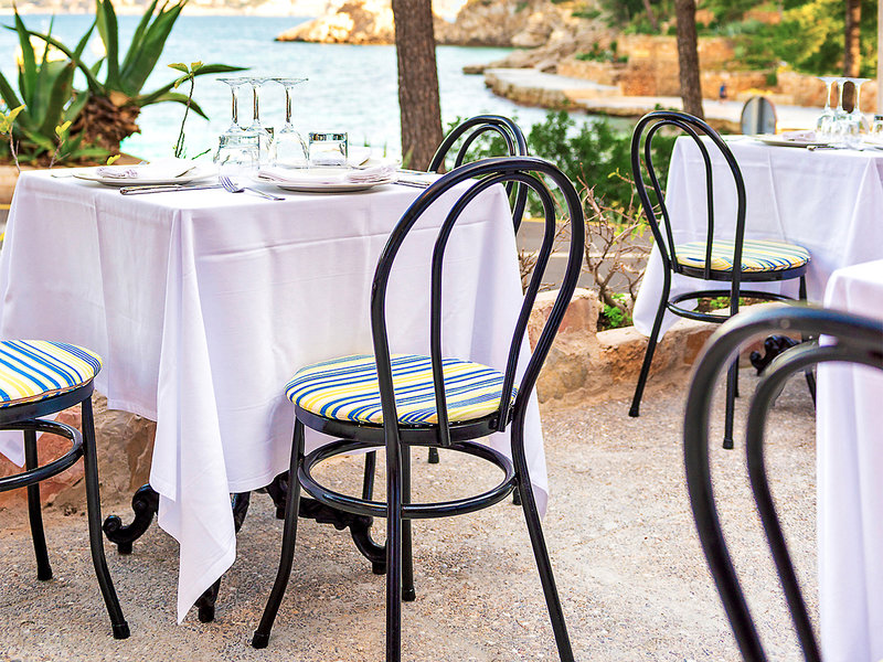 Hotel Cala Fornells 16